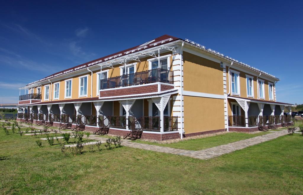 Paluba Hotel Kalyazin Exterior photo